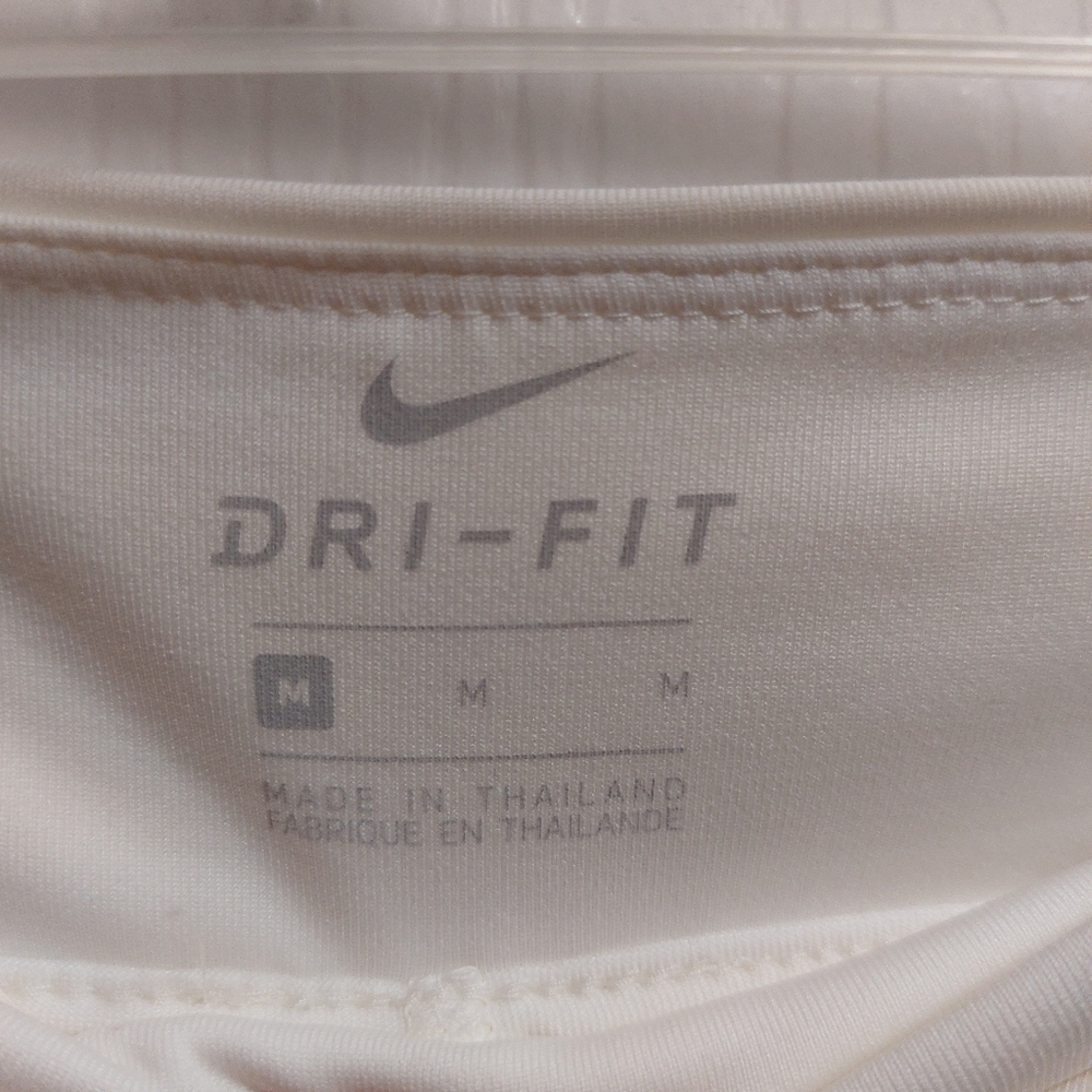 Nike Dri-Fit Women's New Without The Tag White Skorts Size M - Picture 6 of 10